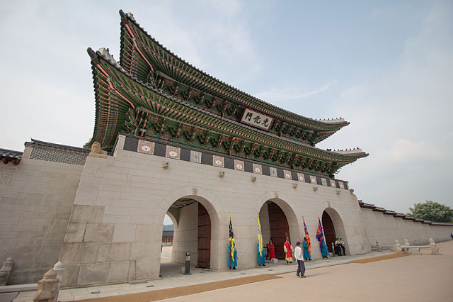 N만큼 V/A는/은/ㄴ N은/는 없다 Diễn tả rằng danh từ đứng trước ‘만큼’ là nhất.
