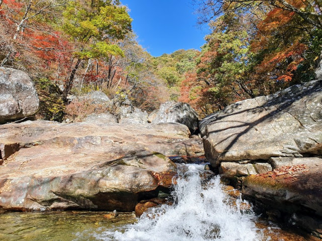 Samhongso (삼홍소) núi Jirisan (지리산국립공원 – 경상남도)