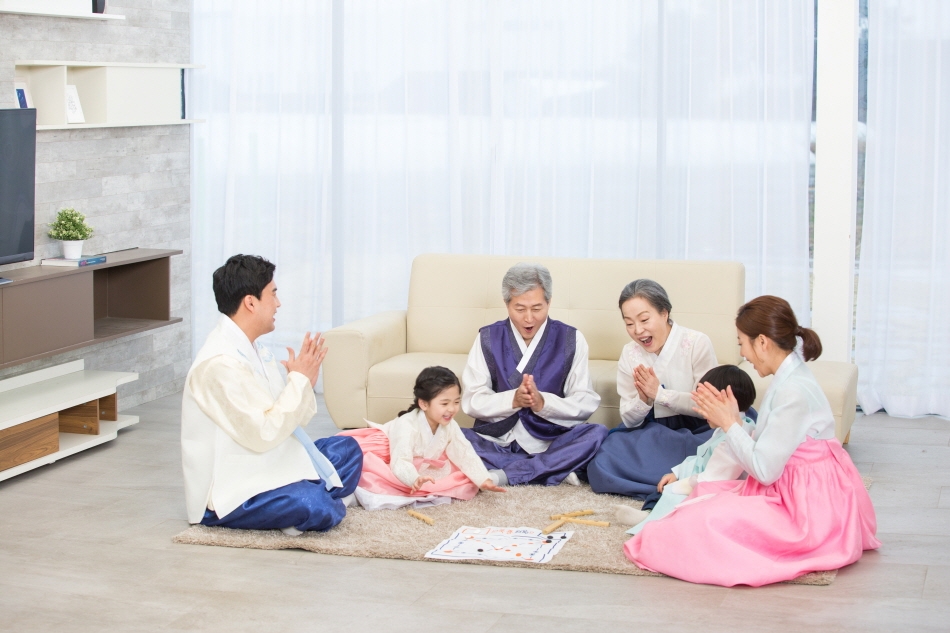 Seollal (설날 – Tết âm lịch): Cùng tìm hiểu về phong tục địa phương Hàn Quốc