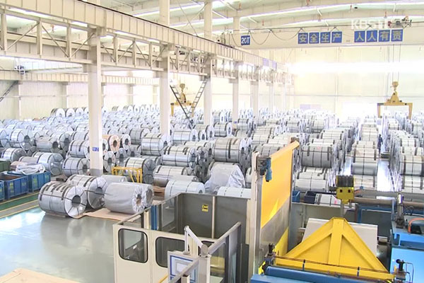 Trung Quốc tiếp tục áp thuế chống bán phá giá với thép không gỉ của Hàn Quốc, Nhật Bản